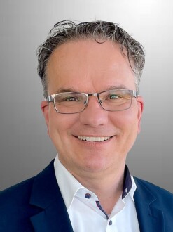 Alexander Bosch - Serviceleiter PKW.jpg