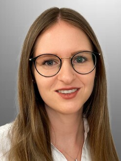 Jenny Herrmann - Serviceassistentin.jpg