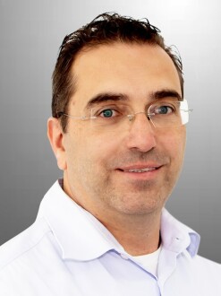 Richard Bertsch - Werkstattmeister.jpg