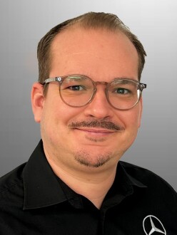 Timo Stoll - Verkauf Teile und Zubehör.jpg