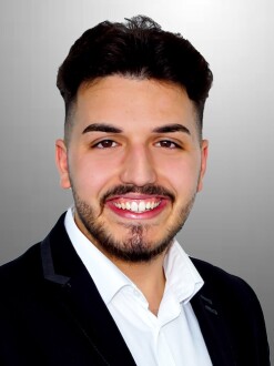 Ugur Aylar - MB Rent  Fuhrpark, Produktexperte PKW.jpg