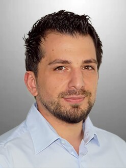 Ugur Gök - Verkäufer Service und TeileZubehör im Außendienst.jpg